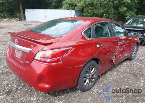 2015 Nissan Altima 2.5 S z USA, uszkodzony, nr VIN 1N4AL3AP3FC461604